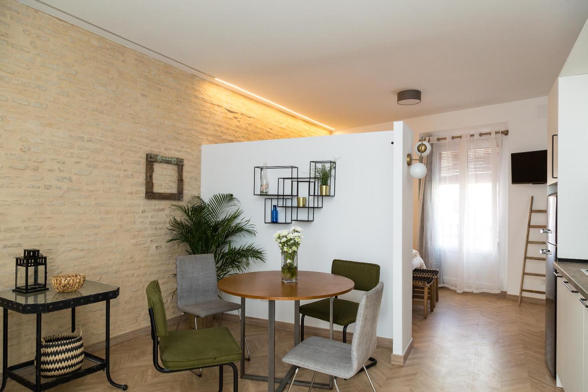 Center Apartment Fully Eqquiped Opcional Breakfast 세비야 외부 사진